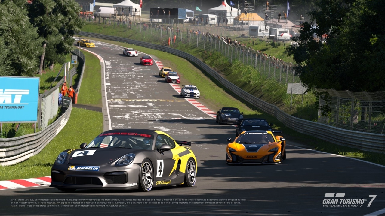 Youtuber de Gran Turismo 7 realiza feito exaustivo em Nürburgring