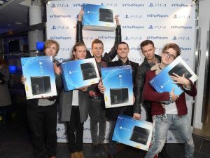 PS4 foi o console mais vendido de 2014