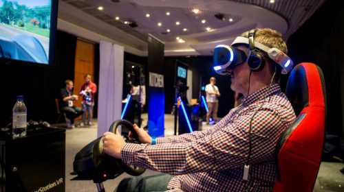Gameplay de DriveClub VR mostra um jogo incrível; assista