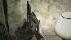 Novo trailer de Resident Evil 7 mostra horripilante monstro; veja