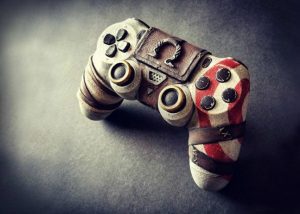 Artista cria DualShock 4 inspirado em God of War; veja imagens