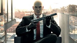 HITMAN 2: gameplay mostra agente 47 destruindo tráfico na Colômbia