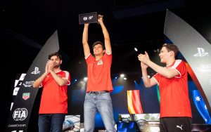 Brasileiro fatura 1º Campeonato Mundial de Gran Turismo Sport; veja