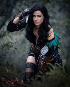 The Witcher 3: cosplay espetacular de Yennefer impressiona