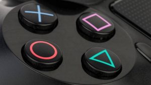 Patente revela que DualShock 5 pode ter microfone embutido