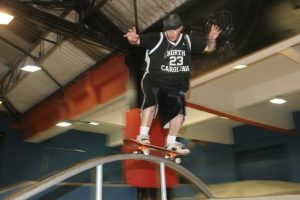 Tony Hawk’s Pro Skater: Bob Burnquist pede inclusão de Charlie Brown Jr. no jogo