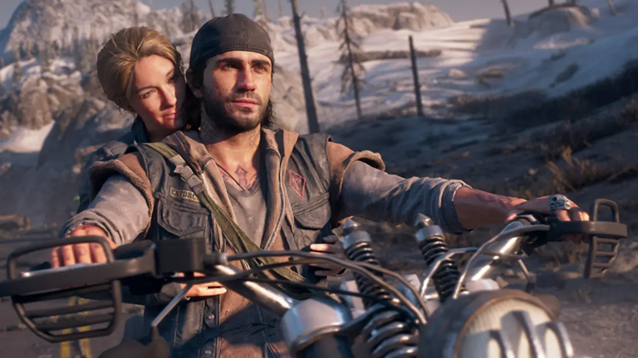 Protagonista de Days Gone andando de motocicleta com sua esposa na garupa.
