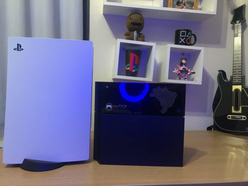 Compare PlayStation 5 vs PS4 e outros itens