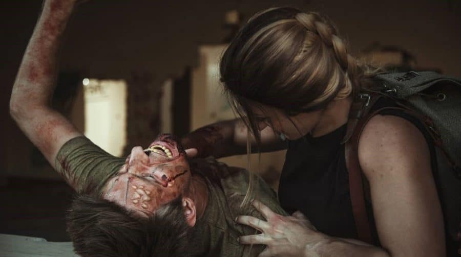 The Last of Us 2: Abby ataca infectado em cosplay incrível