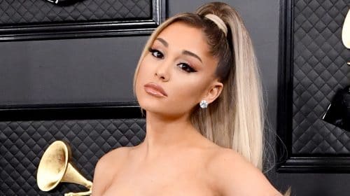 Estrela pop, Ariana Grande se diz fã de Sackboy: Uma Grande Aventura