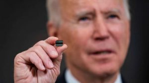 PS5: Joe Biden quer resolver a escassez de semicondutores