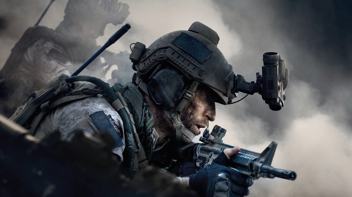 Soldado armado com um fuzil no campo de guerra em Call of Duty.