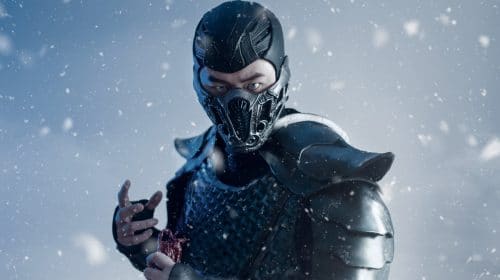 Caprichou! Fã de Mortal Kombat incorpora Sub-Zero em cosplay