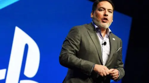 Fãs da PlayStation estão com saudades de Shawn Layden