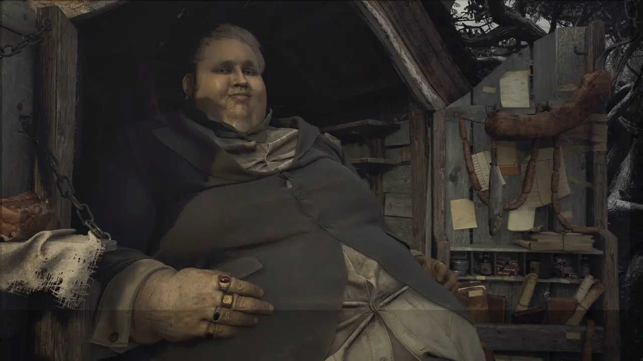 Duque, mercador de Resident Evil Village, sentado em sua carroça