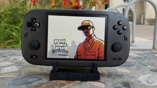 PS2 portátil criado por modder te fará jogar dinheiro na tela