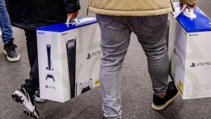 Crise de chips semicondutores pode continuar afetando estoques de PS5 em 2022