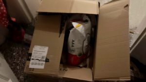 Britânico compra PS5 na Amazon, mas recebe um pacote de arroz no lugar