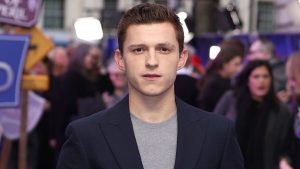 Tom Holland como 007? Ator explica como James Bond virou o filme de Uncharted