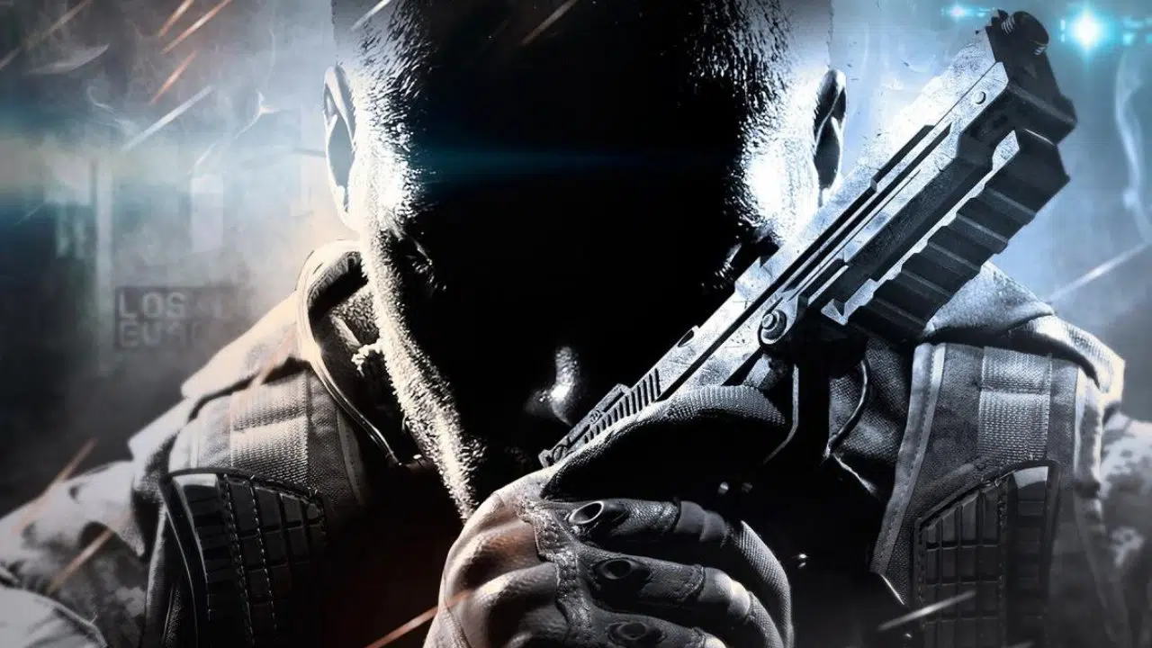 call of duty Black Ops - capa do jogo mostrando um operador segurando uma pistola