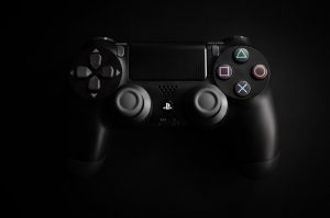 Voltou o controle do PS4: DualShock 4 com desconto na Amazon