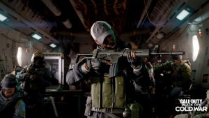 Com nova arma melee, patch 1.32 está disponível em Black Ops Cold War