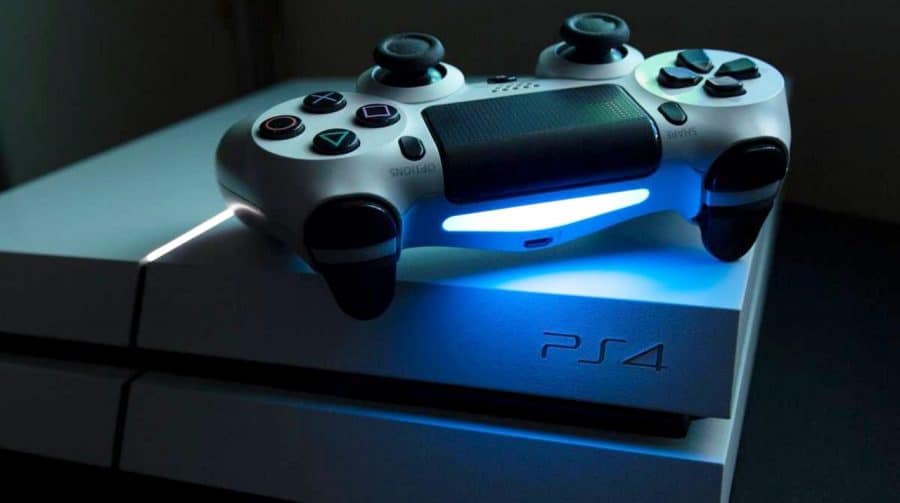 Sony diz que seria absurdo não cobrar por partidas online do PS4