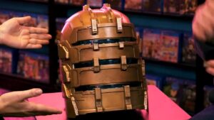 Edição de Colecionador de Dead Space terá capacete de Isaac em tamanho real