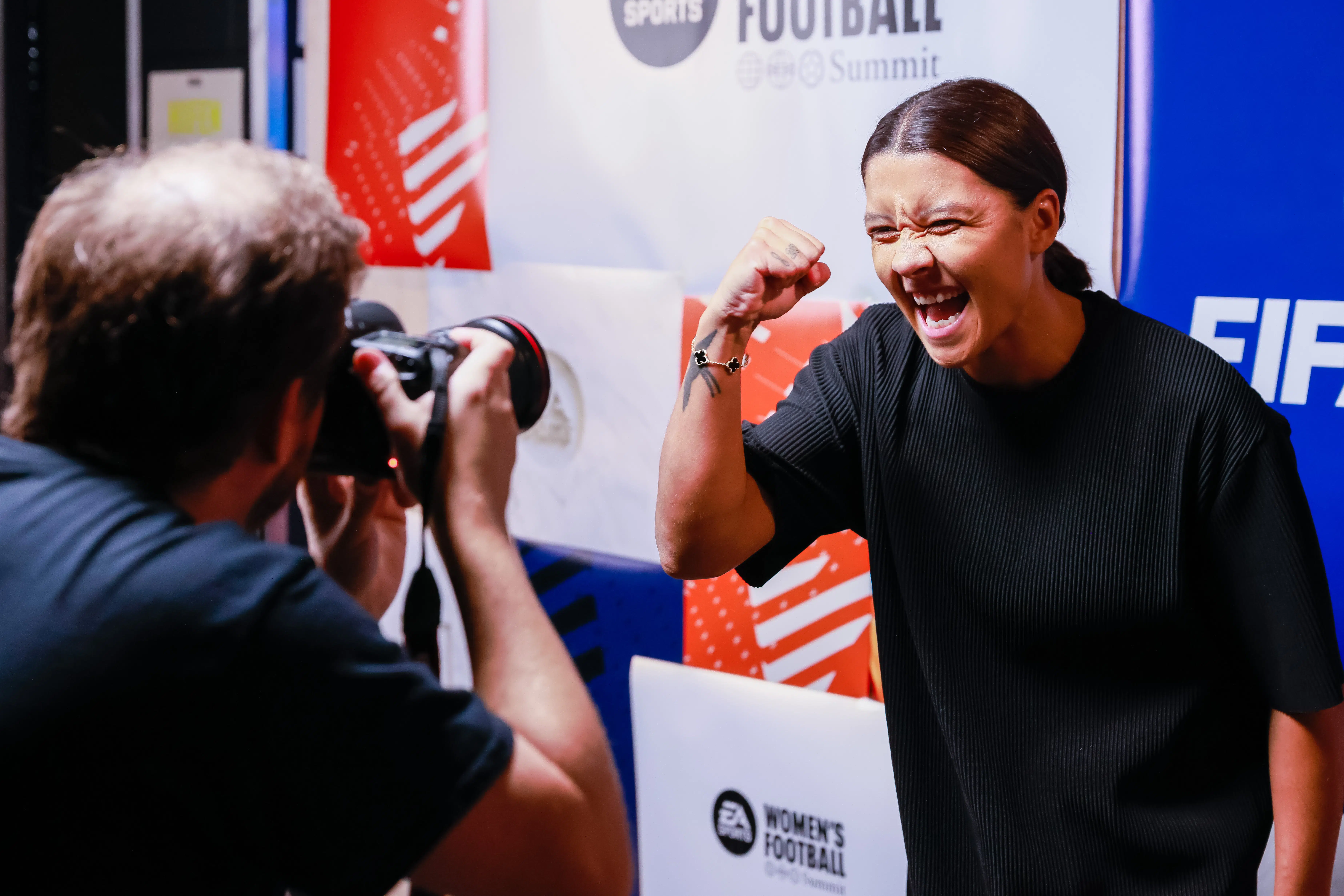 Sam Kerr esteve no evento da EA Sports (Foto: Mark Robinson/EA Sports)