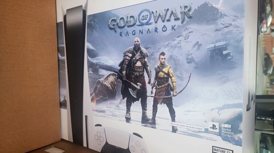 USADO: Console Playstation®5 Edição Digital + God Of War Ragnarök