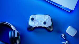 Razer anuncia controle Wolverine V2 Pro para PlayStation 5 e PC