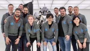 Perto do PS Showcase, Sony visita estúdio de Hideo Kojima