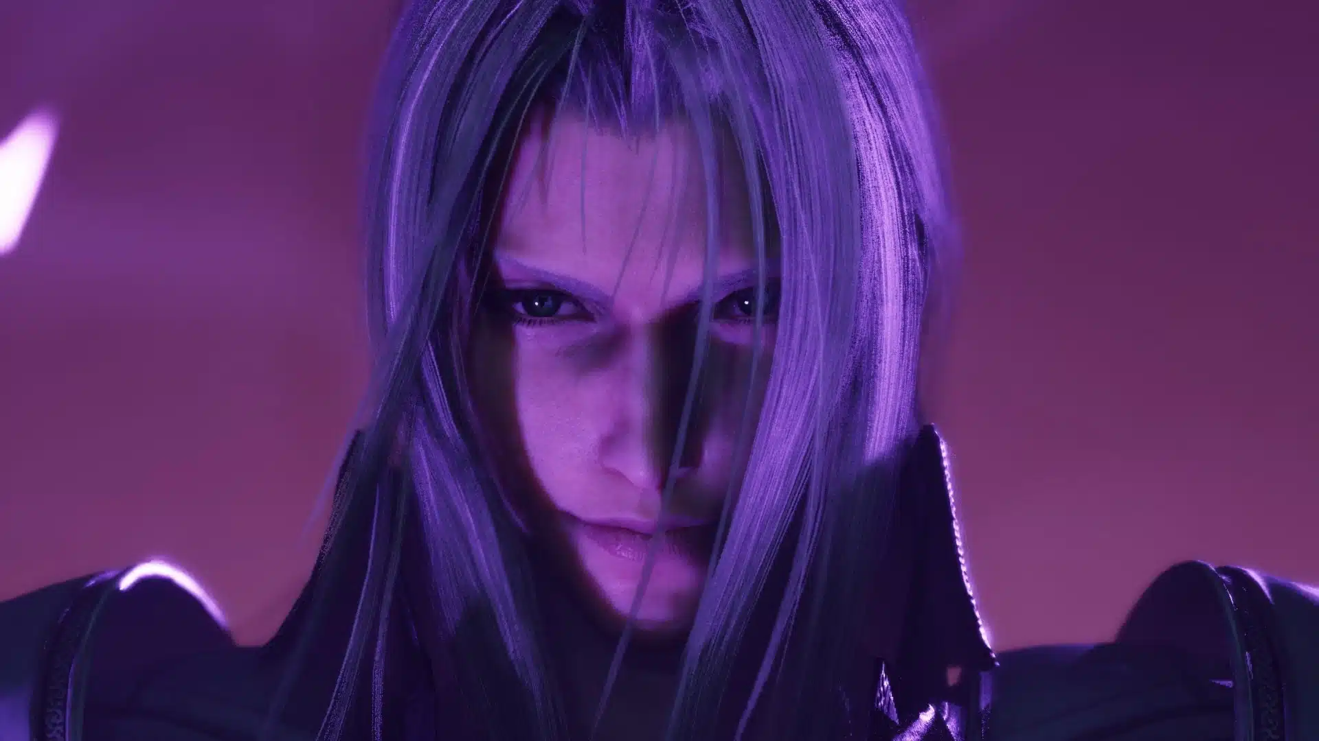 Final Fantasy VII Rebirth Sephiroth com seus cabelos prateados sob o brilho de uma luz roxa