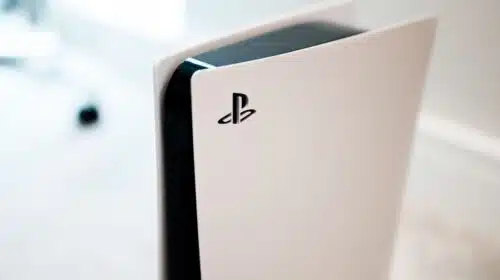 Suposto PS5 SLIM aparece na Internet