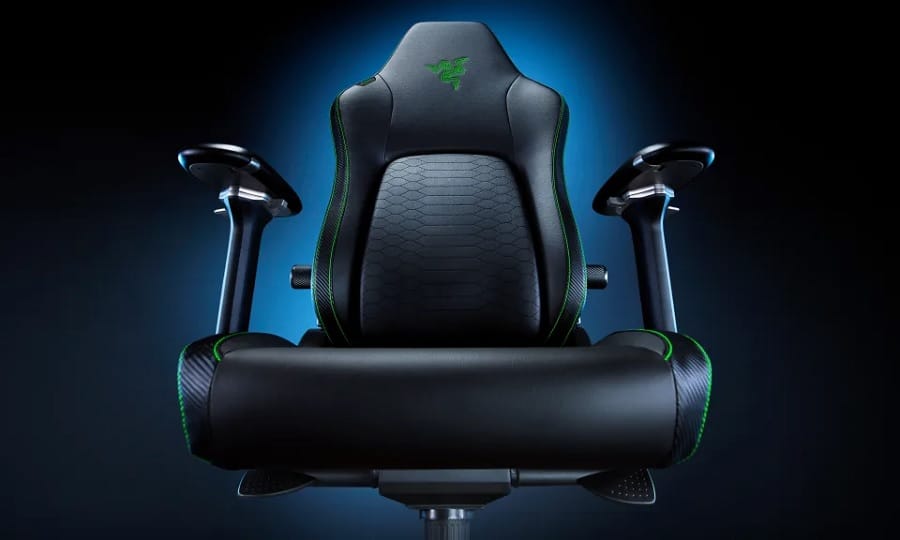 Razer Iskur V2 de frente, na cor preta com detalhes em verde.