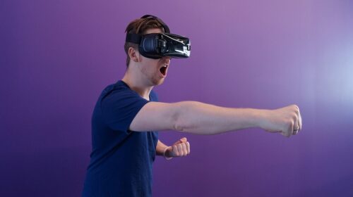 Qualcomm vai mostrar novo chip para VR na CES 2024