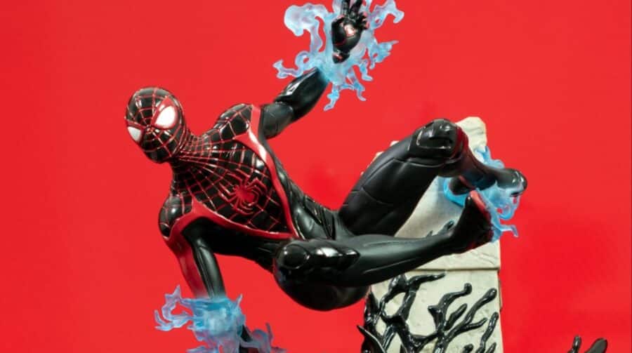 25 cm de Miles Morales: estátua incrível de Spider-Man 2 tem pré-venda anunciada
