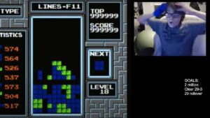 Apresentadora é criticada por sugerir que recordista de Tetris “saia de casa”