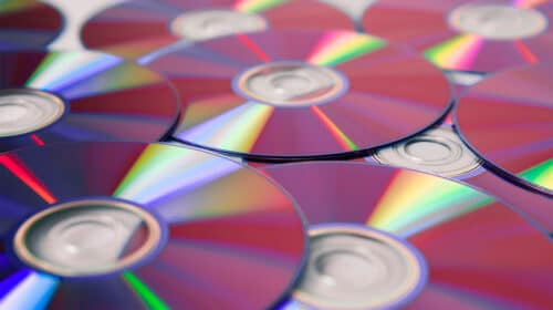 Cientistas criam super DVD com capacidade absurda de 1 petabit