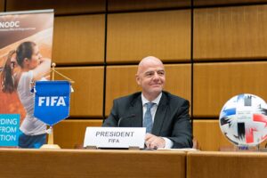 Presidente da FIFA confirma novo game: “jogo de futebol é FIFA”