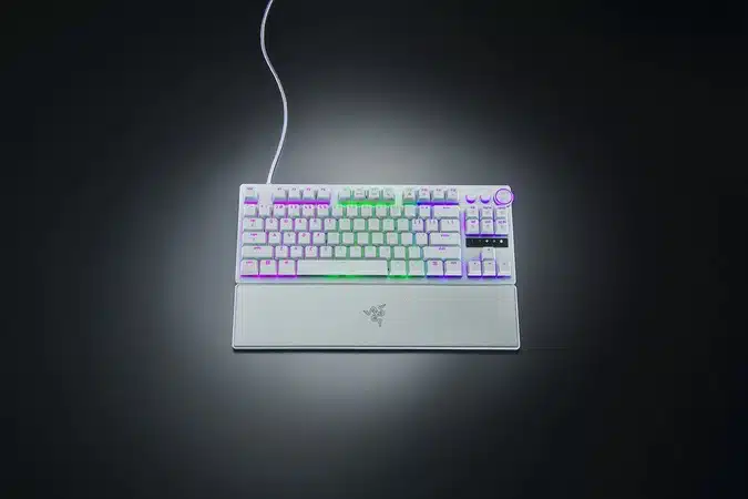 teclado Huntsman Pro TKL White Edition da Razer