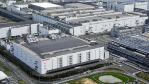 Foi de arrasta pra cima: Sharp fechará sua última fábrica de telas de LCD