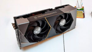 MSI revela RTX 4090 gigante com resfriamento líquido AIO