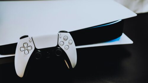 PS5 encerra primeiro semestre de 2024 como console mais vendido na Europa