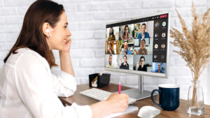 Acer anuncia seus primeiros PCs All-in-One com IA e Intel Core Ultra