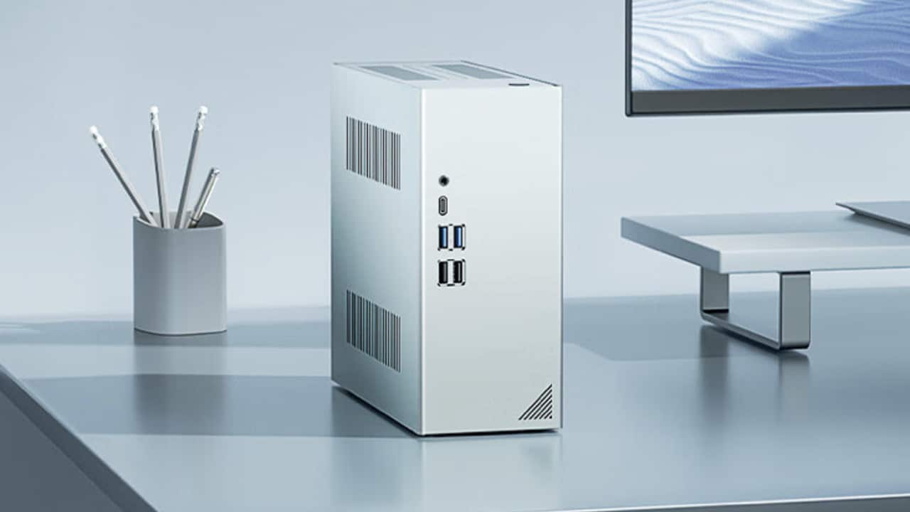 Mini PC DeskMate X600 da ASRock permite instalar e-GPU