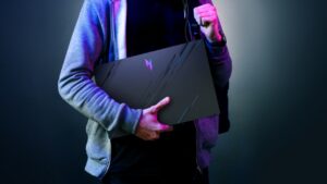 Acer expande linhas gamer de notebooks Nitro V e monitores Aspire Vero; detalhes