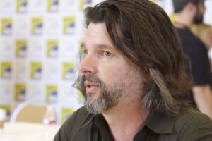 Produtor de Battlestar Galactica é novo showrunner de God of War da Amazon