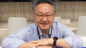 Shuhei Yoshida, ex-chefe da SIE e da PlayStation Indies, estará na gamescom latam 2025