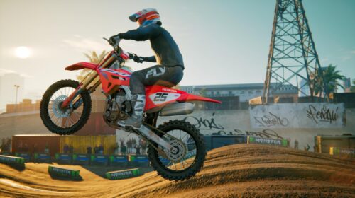 Monster Energy Supercross 25: The Official Video Game chega em abril ao PS5